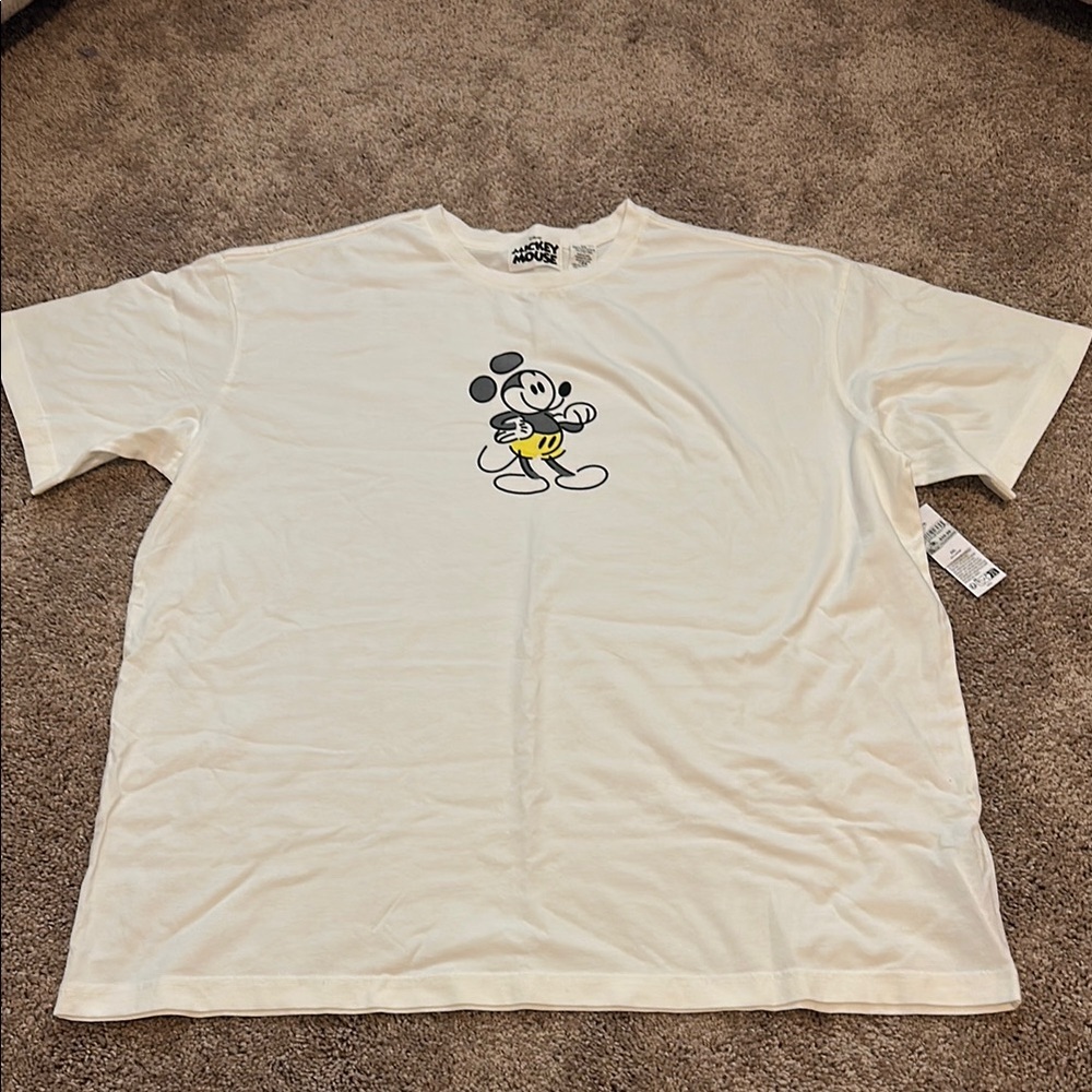 NWT Disney t shirt! Size XXL